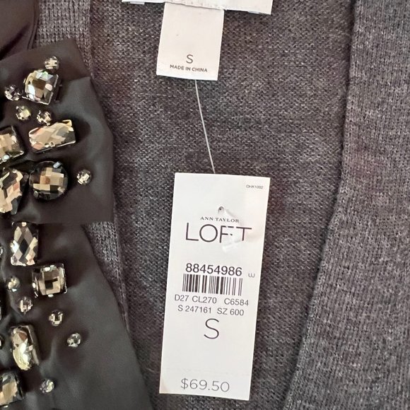 NWOT Ann Taylor Loft Gray Jeweled Cardigan - Picture 5 of 6